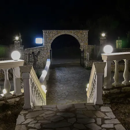 Corfu Апартаменты *