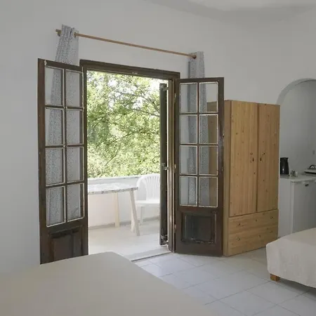 Corfu * Agioi Deka (Corfu)