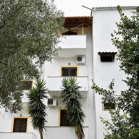 Corfu Apartment *