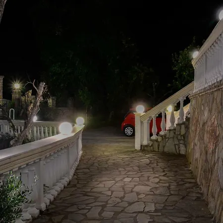 Corfu Apartment *